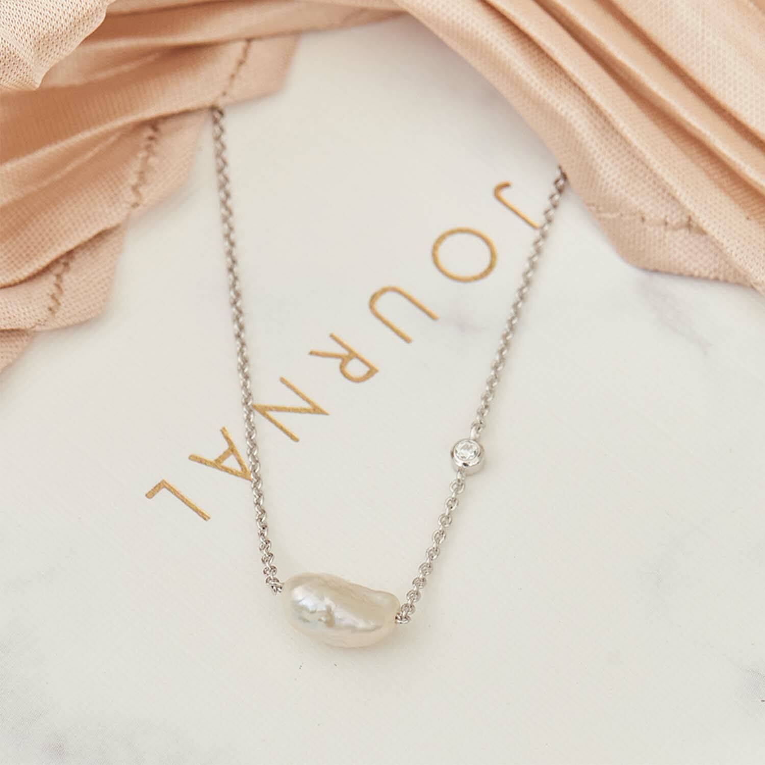 Pearl of Wisdom - Necklace - 33 - 38cm